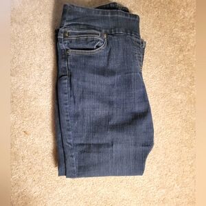 Reitmans size 12 petite pull on blue jeans straight leg
